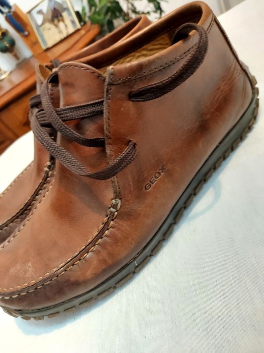 Vând ghete de la Geox