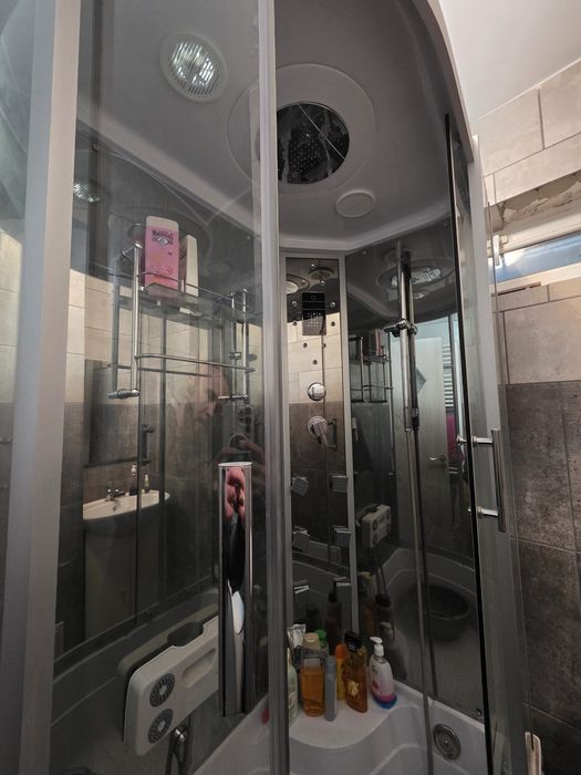 De inchiriat apartament zona polivalenta ,targoviste