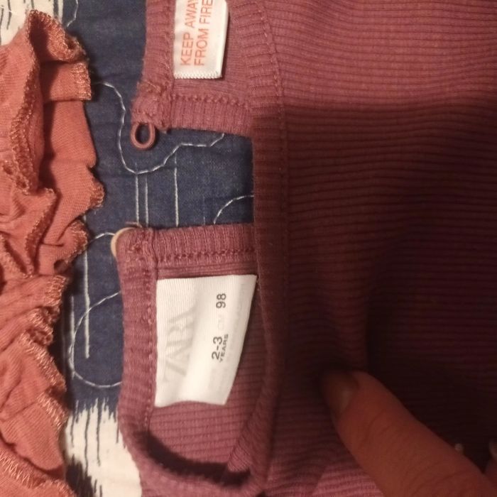 Bluze copii Next și Zara . Marimea 2-4 ani