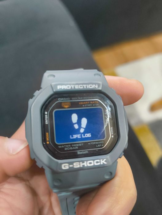 Часовник Casio G-Shock DW-H5600-1ER solar hr sensor Bluetooth