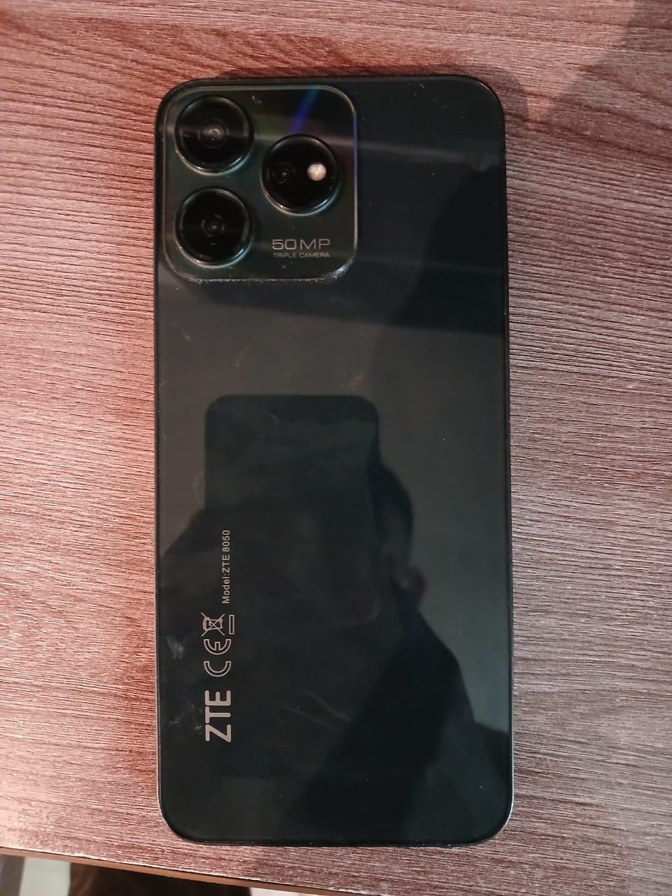 Model .ZTE-8050.