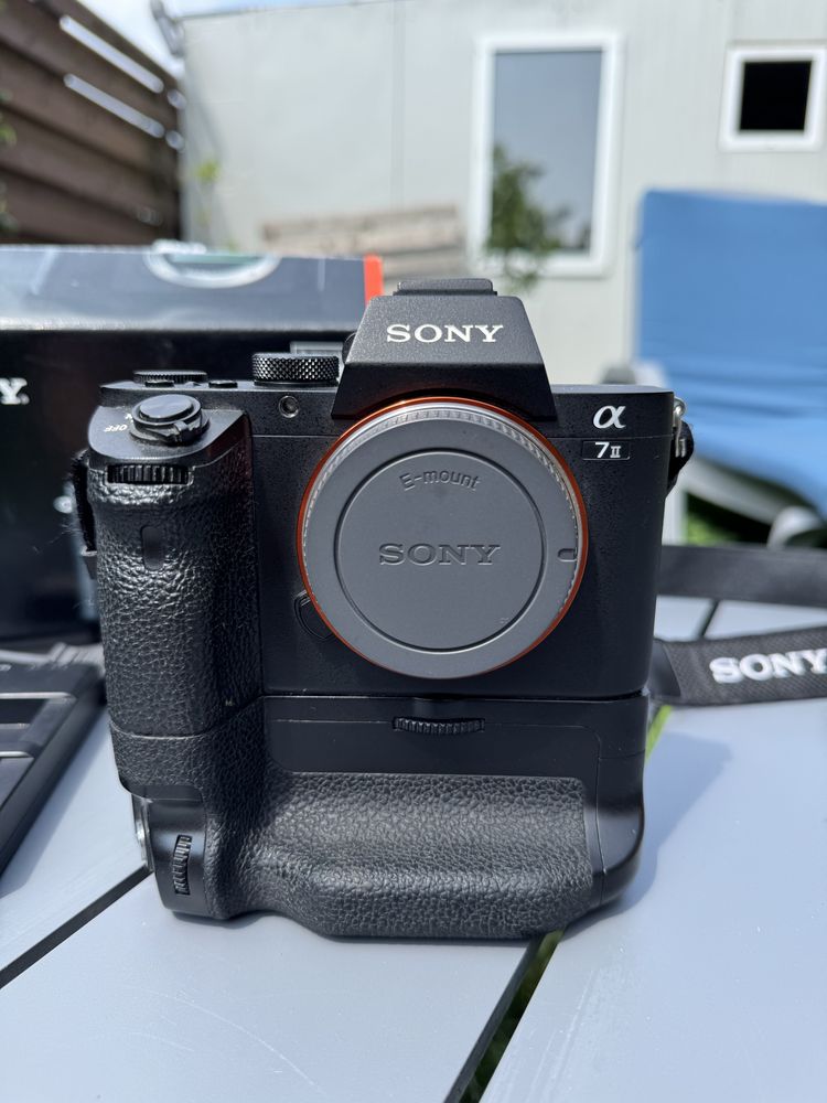 Sony alpha A7ii body