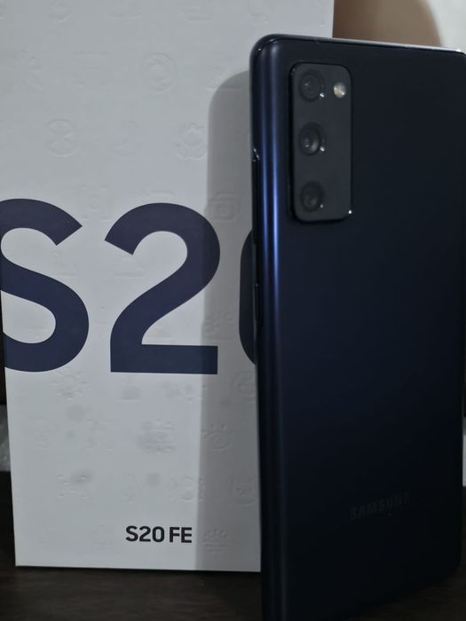 Смартфон   Samsung S20FE