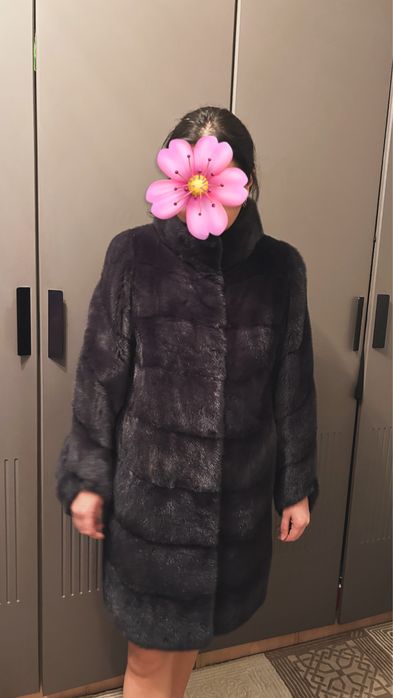 Продам норковую шубу