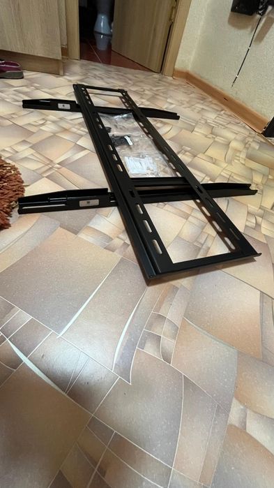 Продам кранштеин для тв