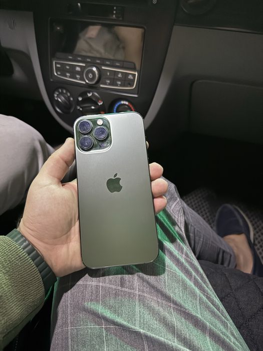 Phone 13 Pro Max Yashil rang Ideal