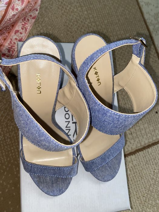 Женский обувь босоножка