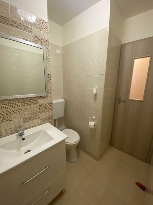 Inchiriez apartament 3 camere cat friendly (cu plase pisici)