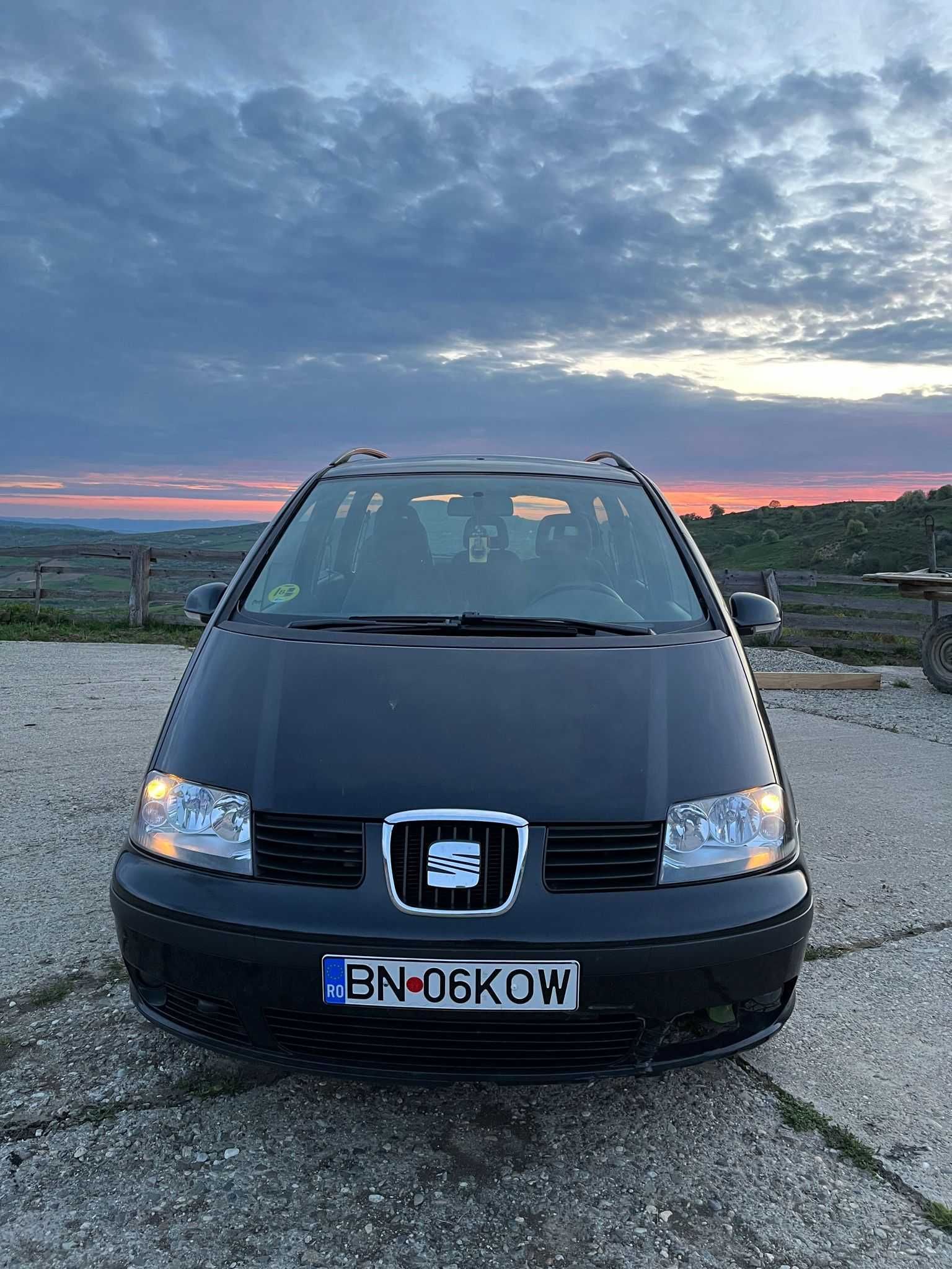 Seat Alhambra 2010.