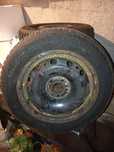 Vând cauciucuri iarna 185/60R15