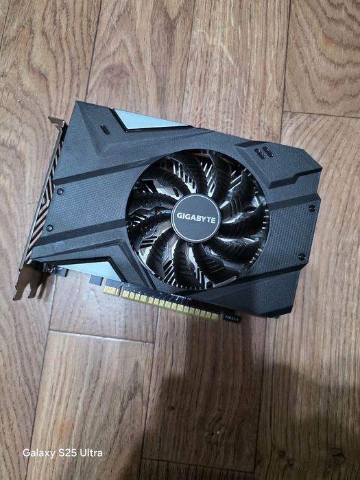 GTX 1650 4GB видеокарта гтх 1650