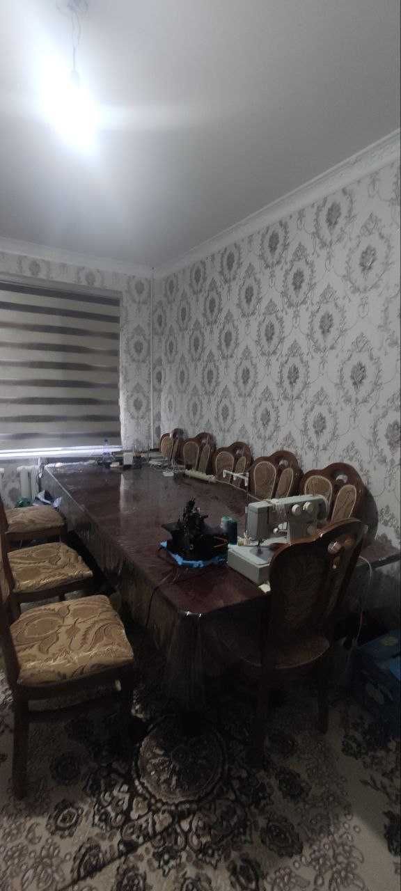 Srochno 4 xonali uy sotiladi