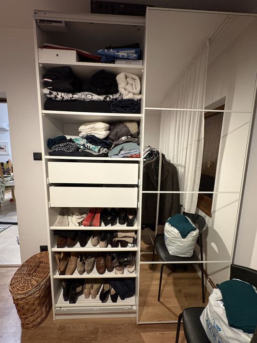 Dulap IKEA - PAX 236x150x35 cm - cu usi glisante cu oglinda