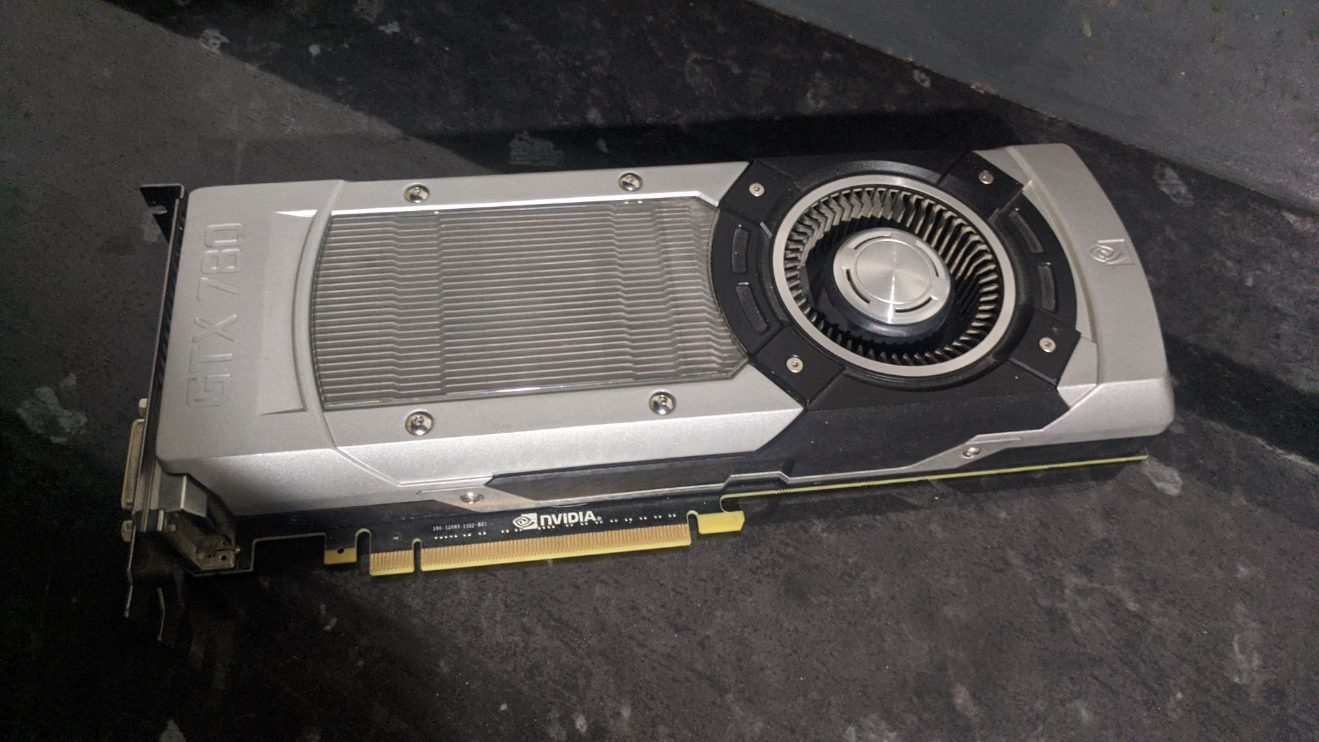 Nvidia GTX 780 flagman