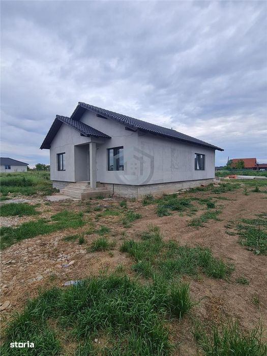 Casa de vanzare Cheriu