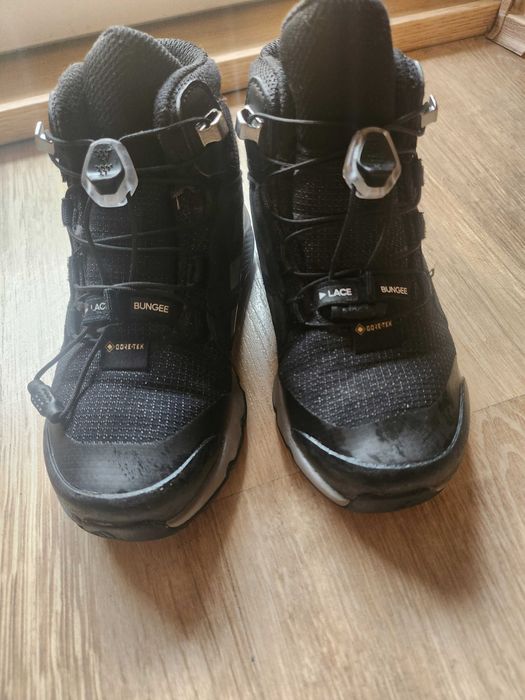 Детски зимни обувки ADIDAS!