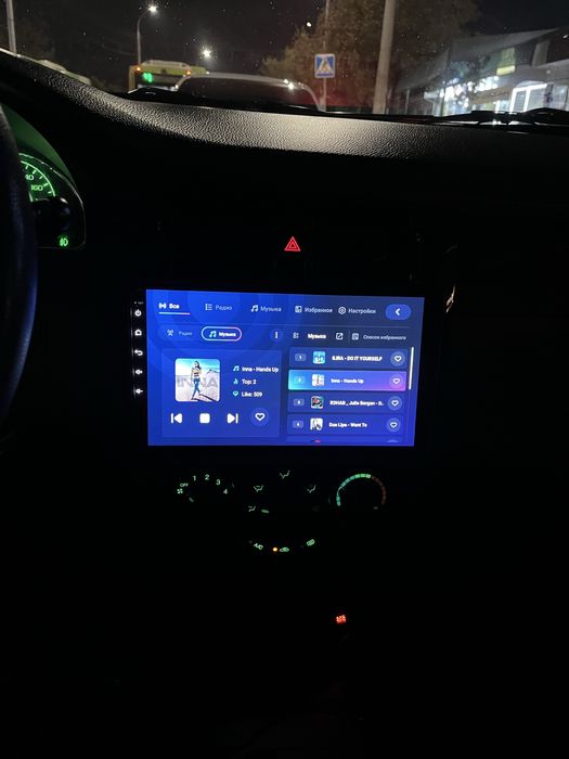 Прдаетса  Манитор TEYES для авто