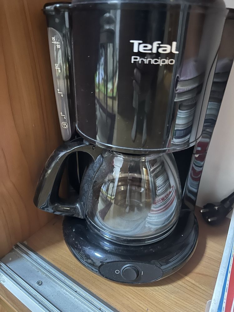 Кофеварка tefal почти новая