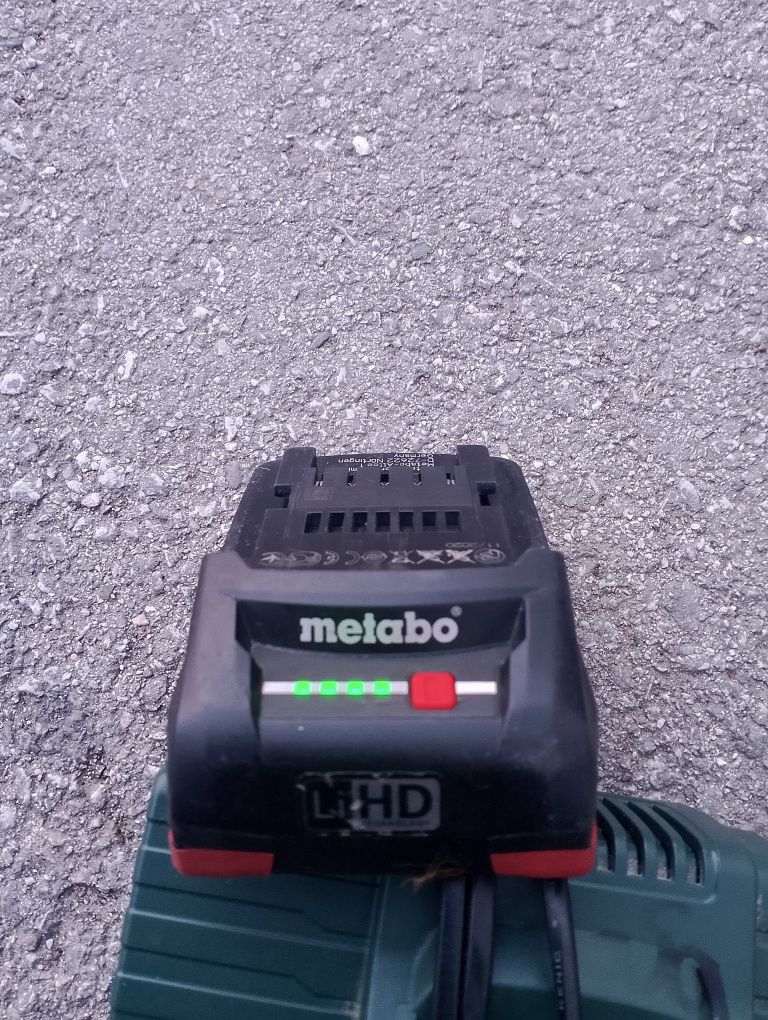 Батерия и зарядно Metabo