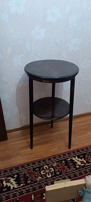 Подставка хорошими состояние