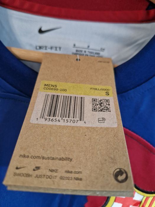 Tricou Nike.Pentru pasionați.