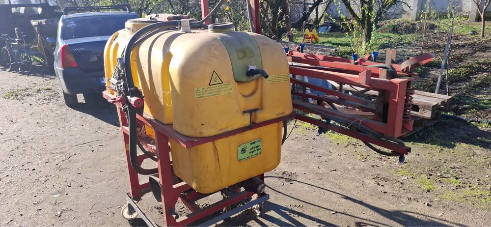 Pompă de  ierbicidat