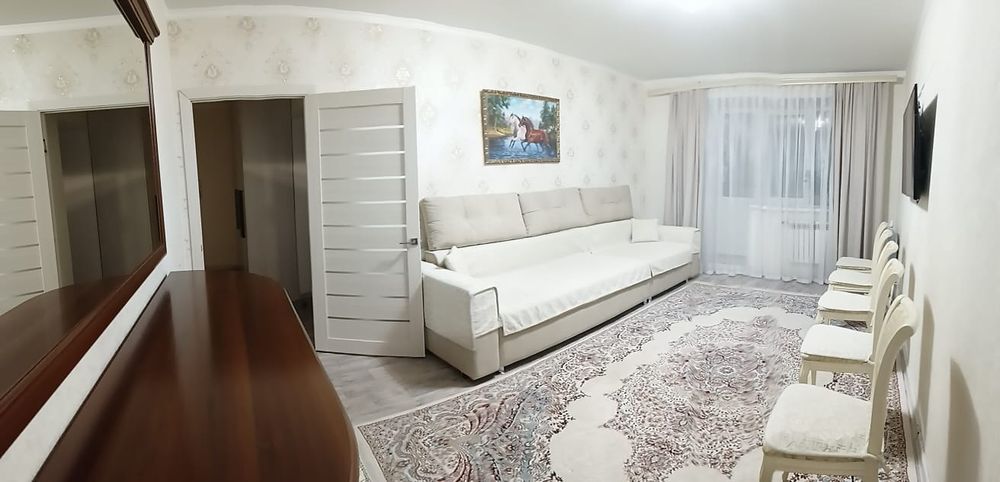 Сдается уютная ТРЁХ-комнатная квартира распашонка, район Пождепо