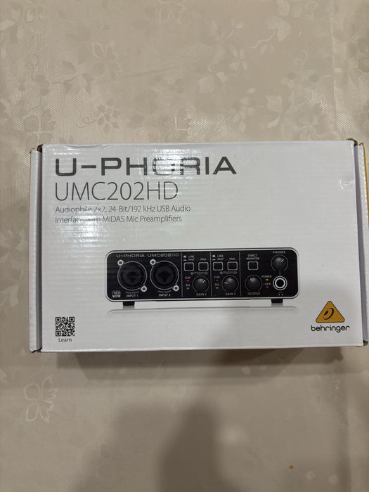 Interfață audio Behringer UMC202HD – Nouă, nefolosită, 24-bit/192kHz