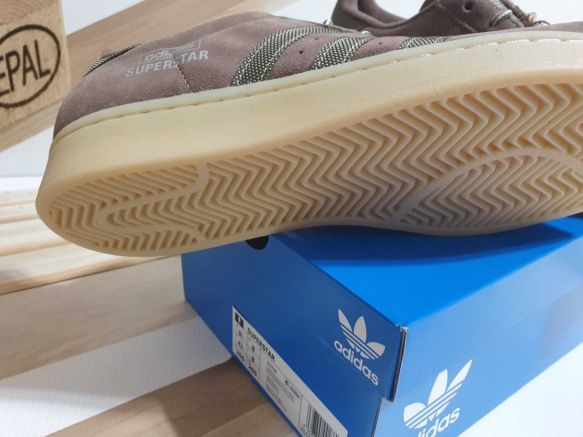 Adidas Superstar masura   44  si 45 1/3 originali noi in cutie