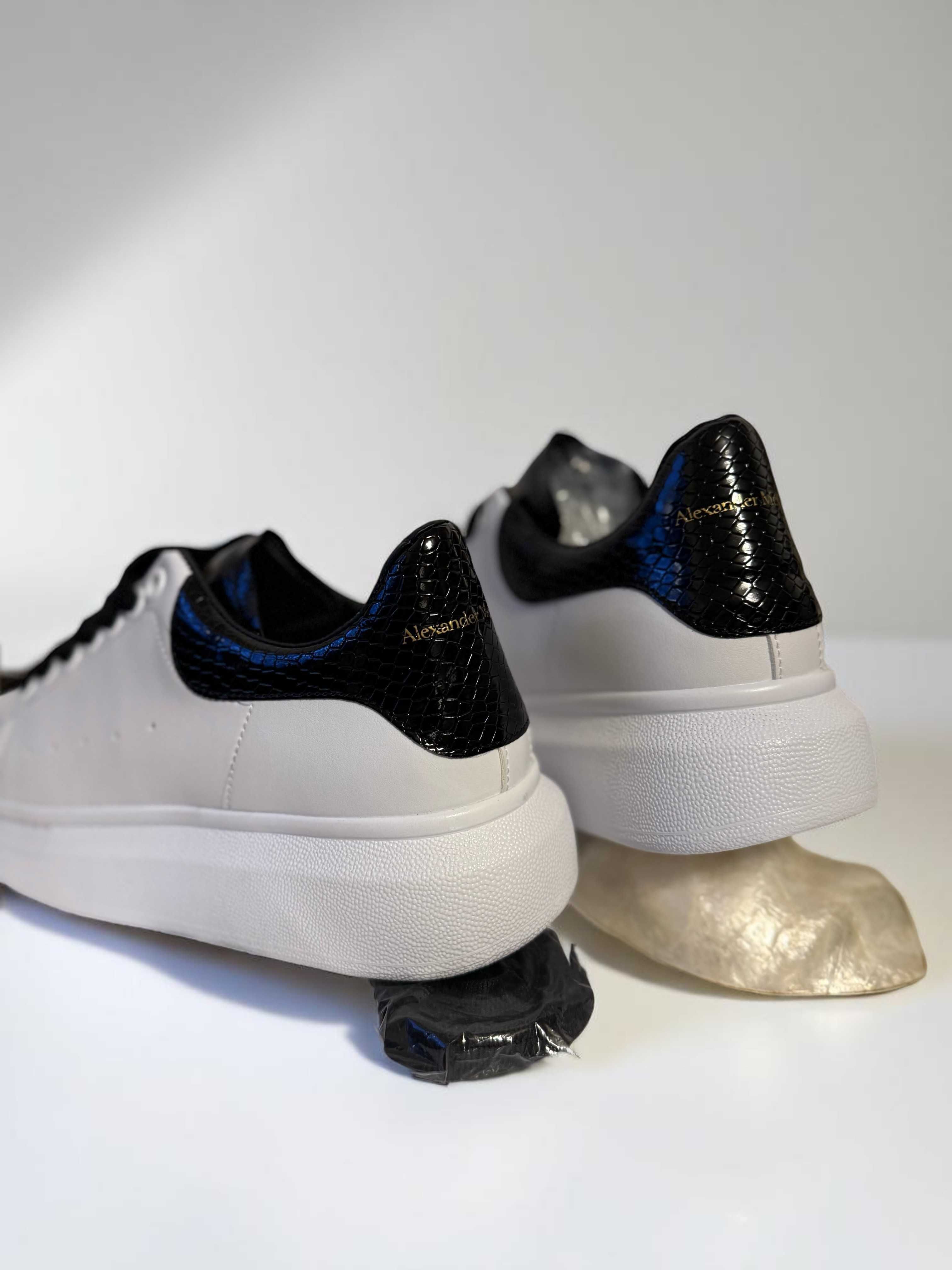 A l e x a n d e r Mc Q u e e n Negru-Alb - Adidasi Premium Full Box