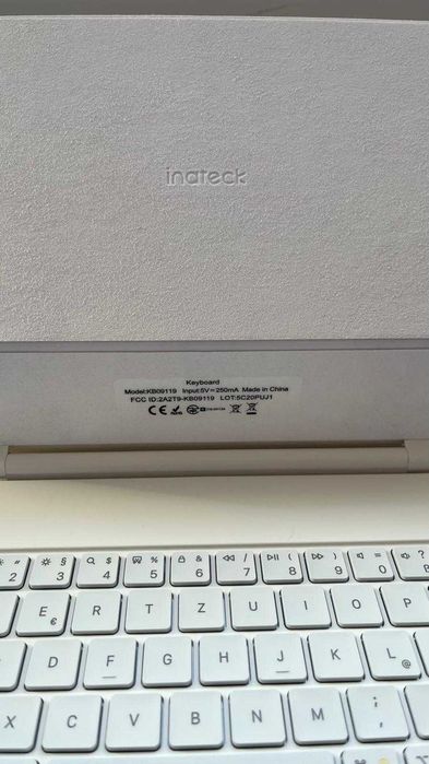 Tastatură magnetică Inateck KB09119