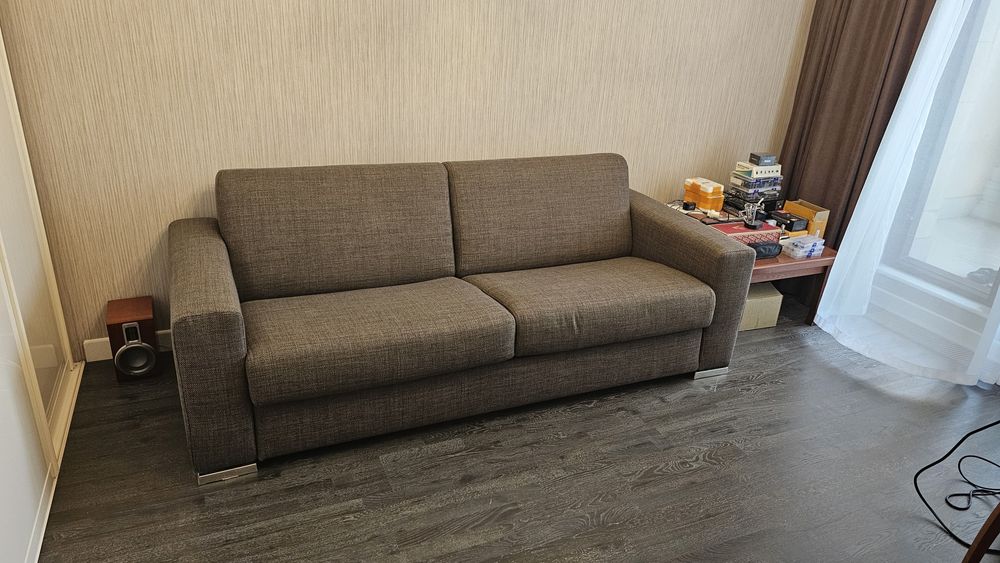 Перетяжка мягкой мебели,  изготовление мягкой мебели,  реставрация меб