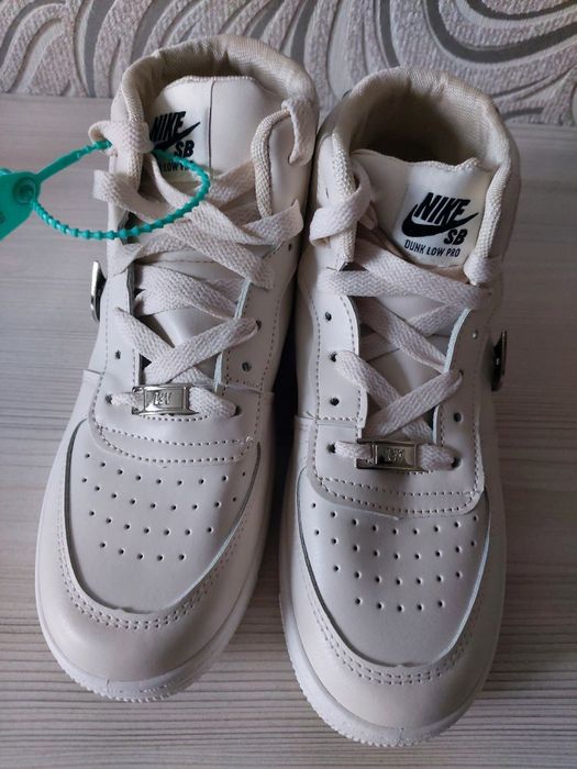 Продам кроссовки (новые)