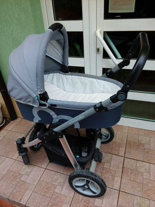 Бебешка количка Bebecomfort три коша 130лв.