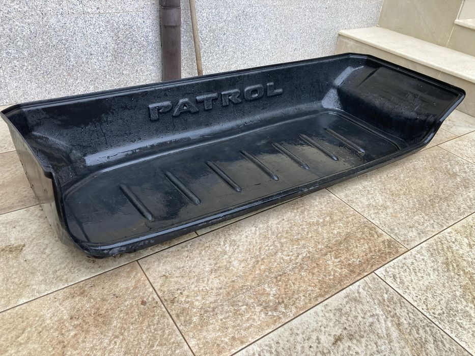 Леген за багажник Нисан Патрол