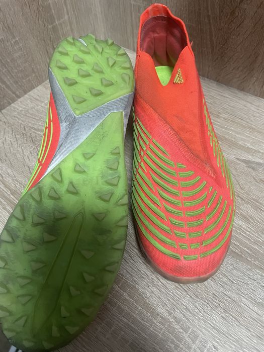 Adidas Predarot 42 номер