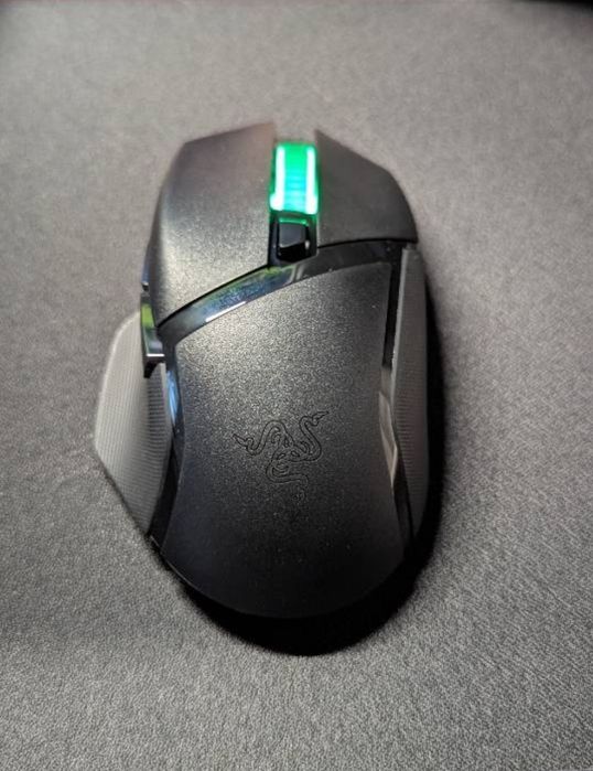 Мышка Razer беспроводная Basilisk