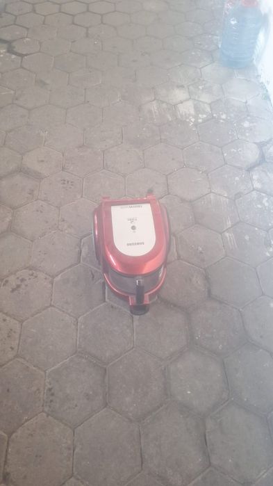 Продается пылесос без шланга