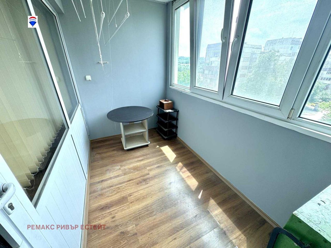 Продава се Двустаен апартамент в Русе, Чародейка - Юг - 64 кв.м за 1043 €/кв.м - Снимка #3