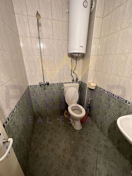 Дава се под наем Едностаен апартамент в Варна, Нептун - 30 кв.м за 255 € - Снимка #3