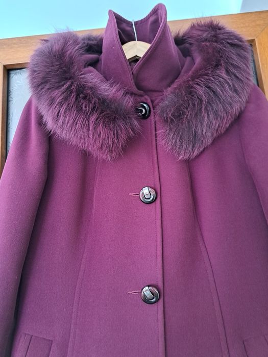 Haina de dama din lână cu guler din blană de vulpe