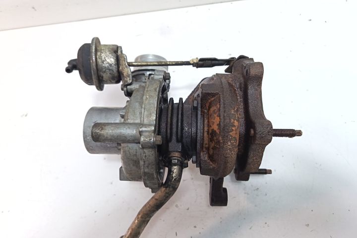 Turbosuflanta 8200483650 Renault Master a 2-a generatie (facelift)