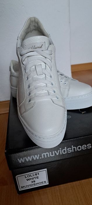 Дамски кецове MUVID