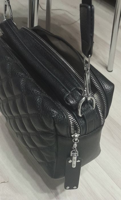 Продам женскую  сумку.