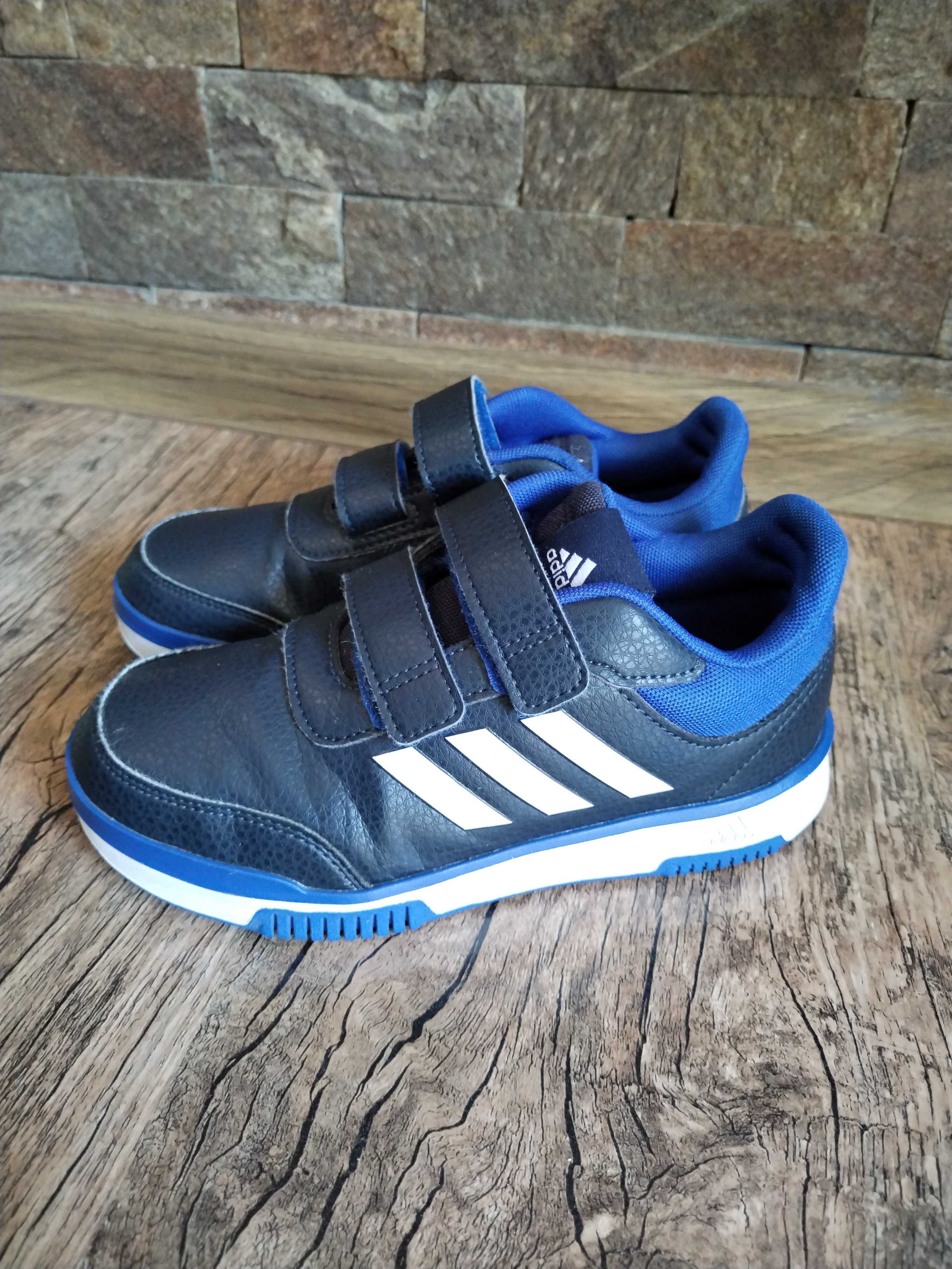 Adidas  маратонки