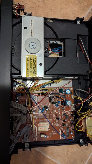 Cd player Quelle cd 033