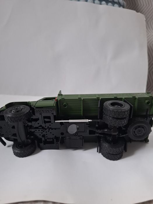 Военен камеон играчка FAW Jiefang CA141 мащаб 1:36