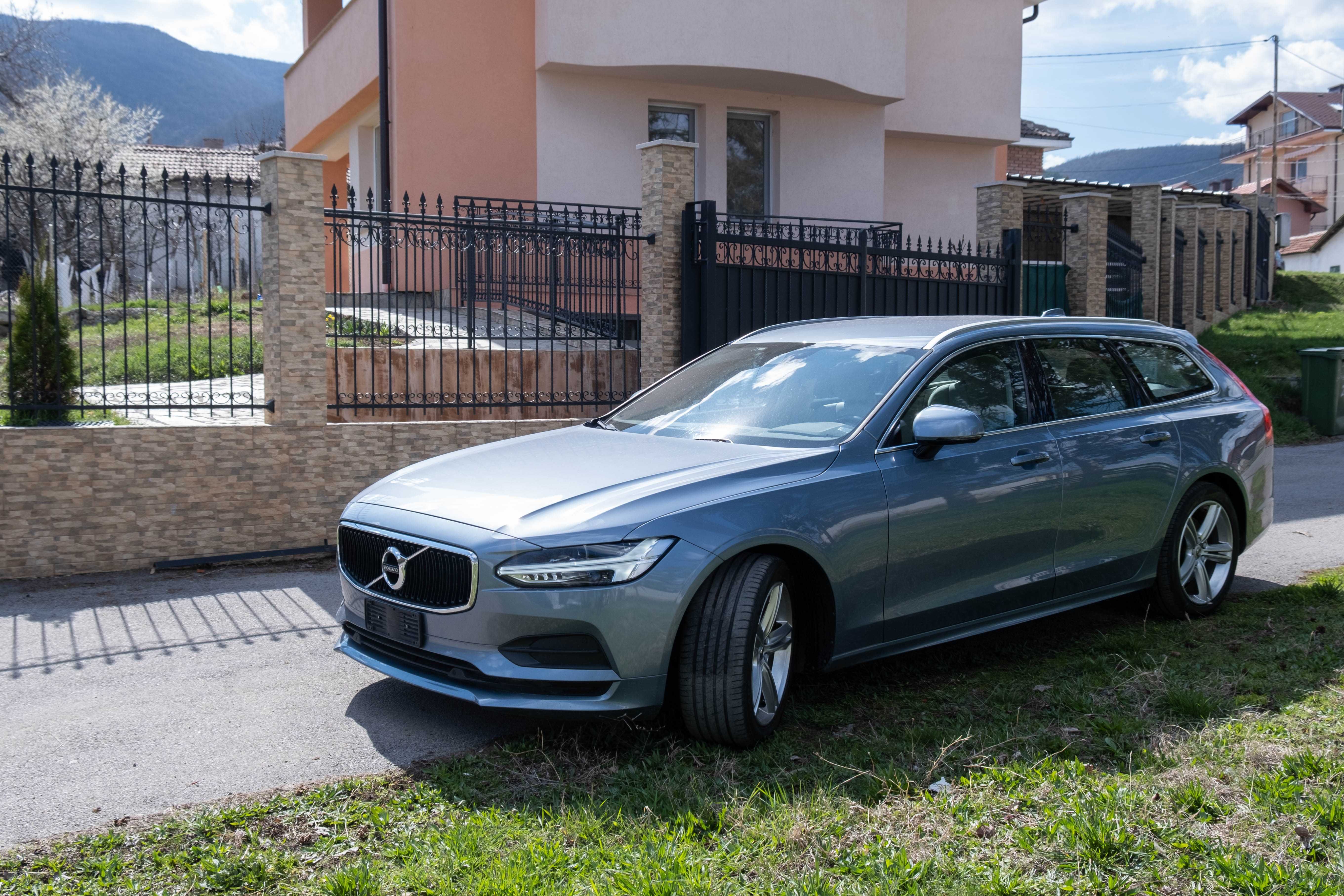 продавам Volvo V90 D4, 2018 г. 190 кс автоматик