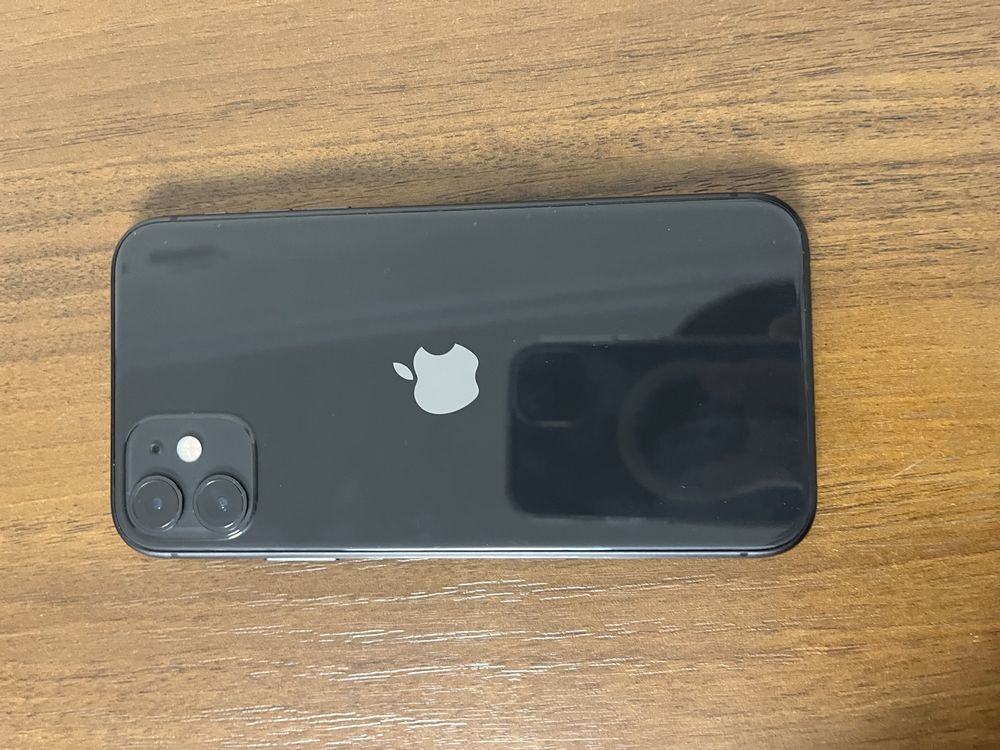 Iphone 11 в хорошем состоянии