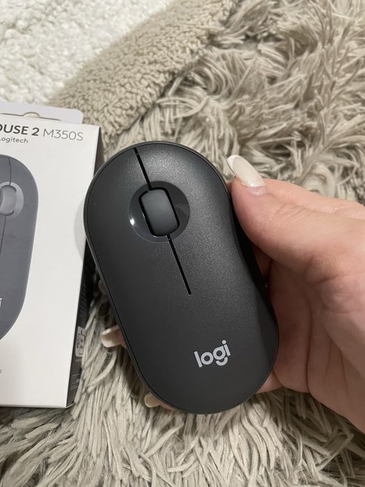 НОВА Безжична Мишка LOGITECH Pebble Mouse 2 M350s Сива